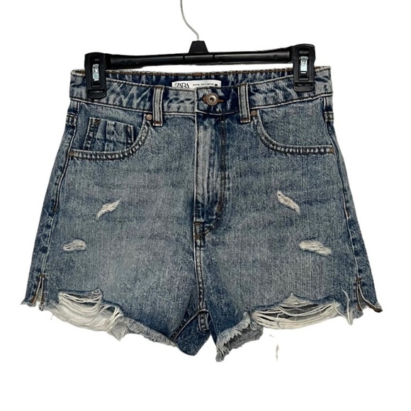 Zara Denim - ZARA Denim Jean Shorts Size 4 USA 
Blue High Rise Frayed Distressed